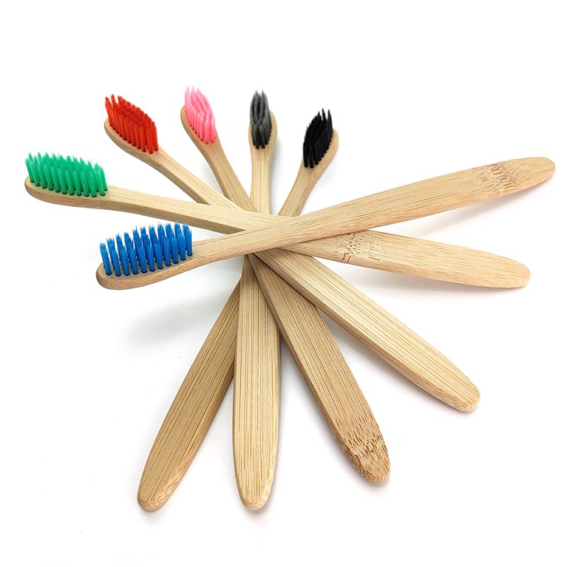 Brosses à dents en nylon de bambou naturel, biodégradables et écologiques ? Lot de 4, à poils souples.
