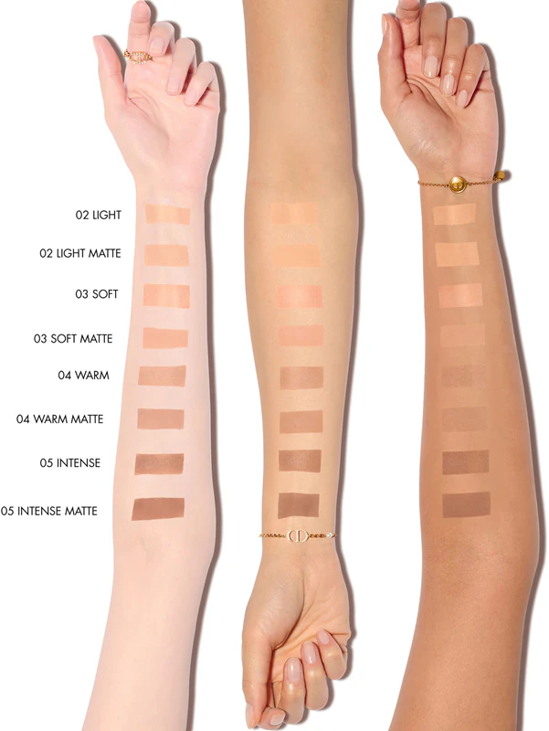 Bronzujúci púder DIOR Dior Forever Nude Bronze