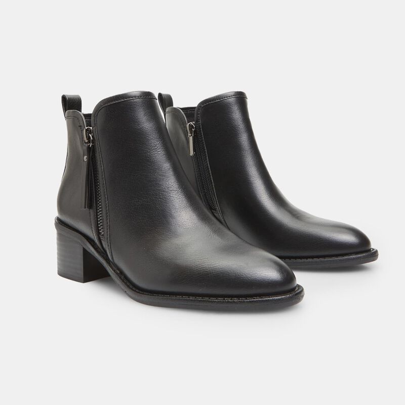 Botki damskie BATA na obcasie 5 cm