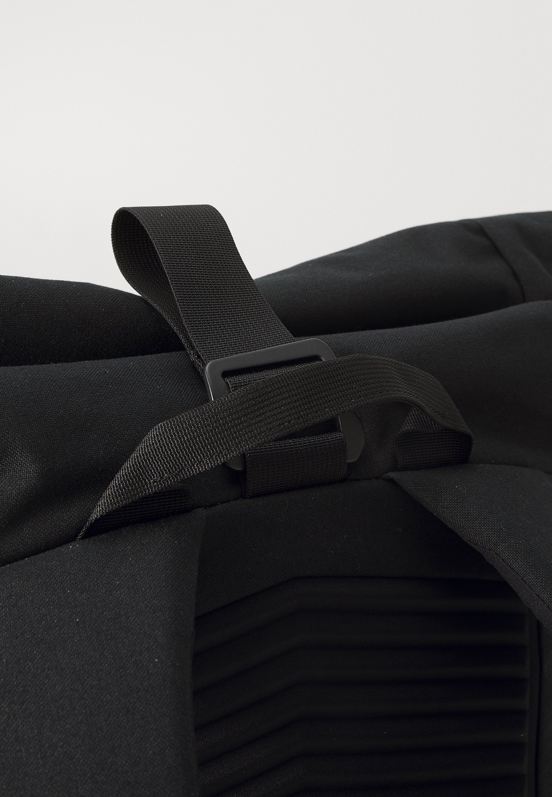 Norrøna NORRØNA COMMUTER 35L PACK UNISEX - Zaino - caviar