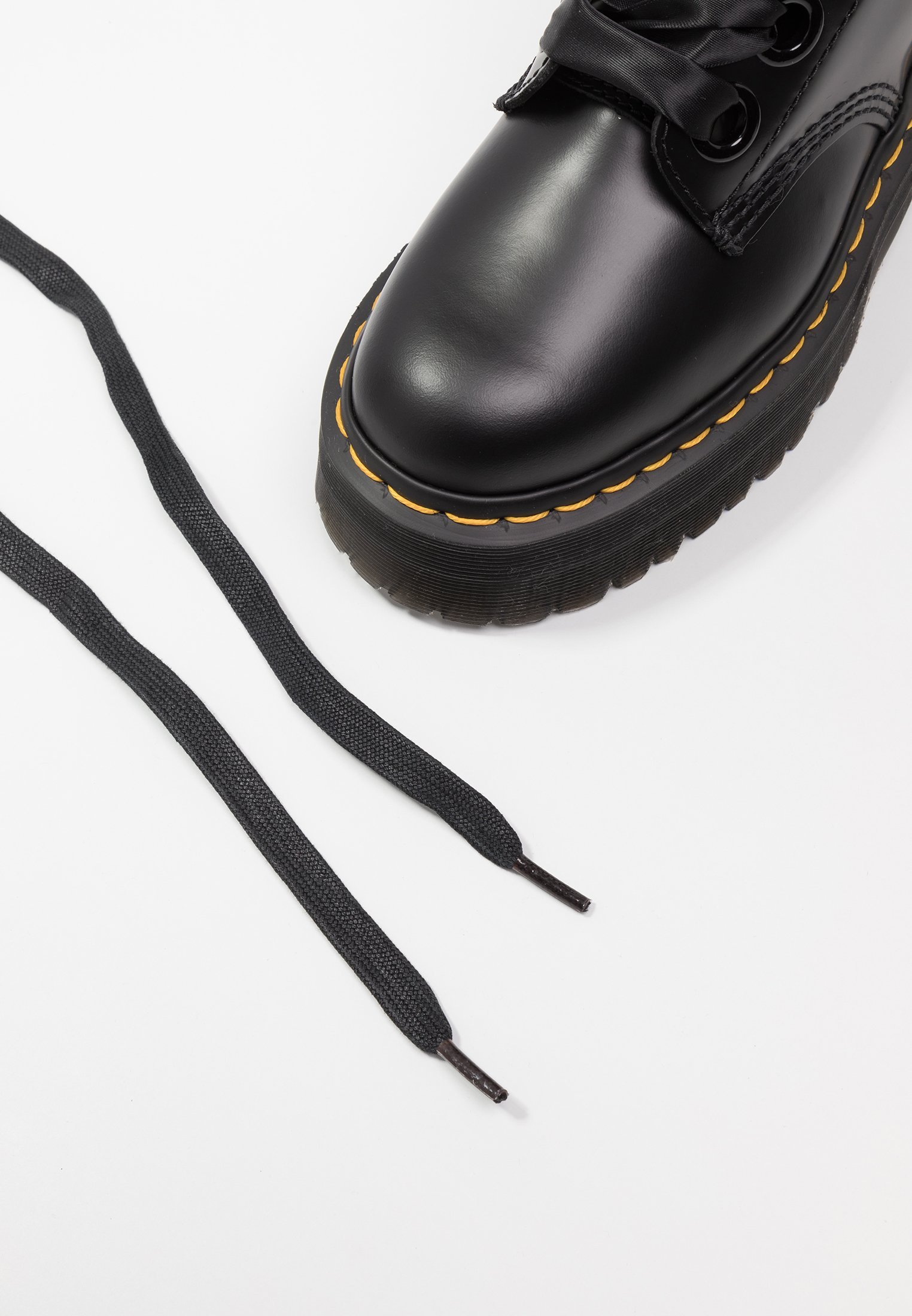 Dr. Martens Botki na platformie Dr. Martens - Botki na platformie - czarne