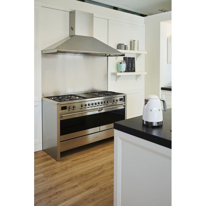 Bollitore Smeg stile anni '50 KLF04WHEU da 1,7 litri, 2400 Watt, bianco.