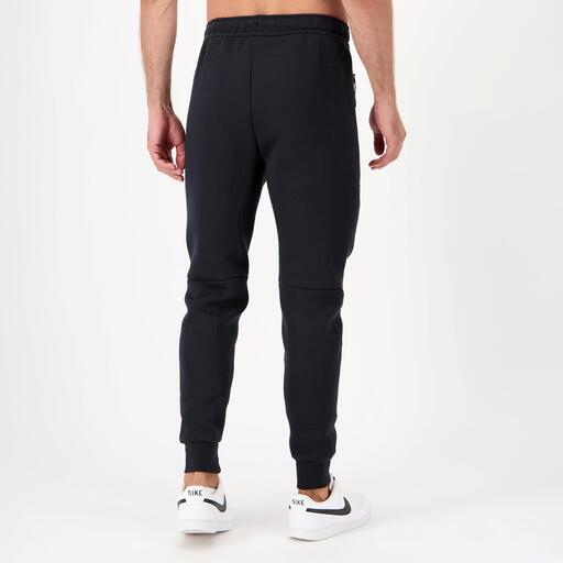  Nike Tech