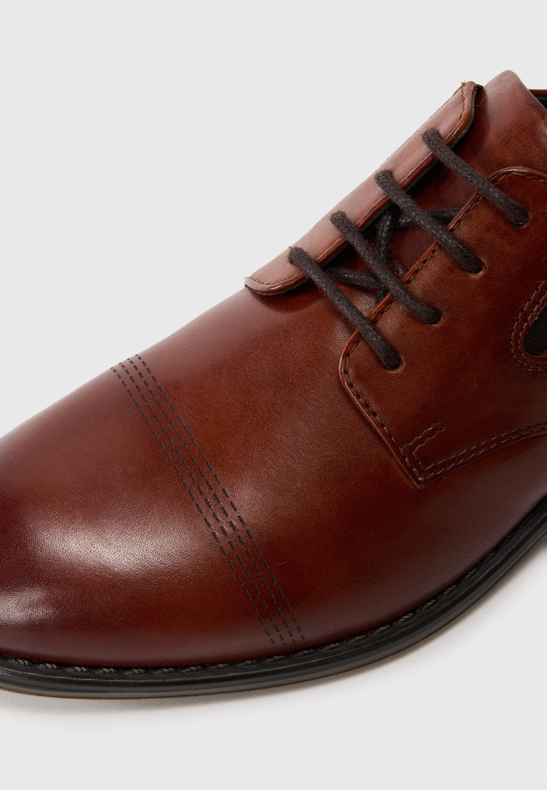 Bugatti Smart veterschoenen - cognac