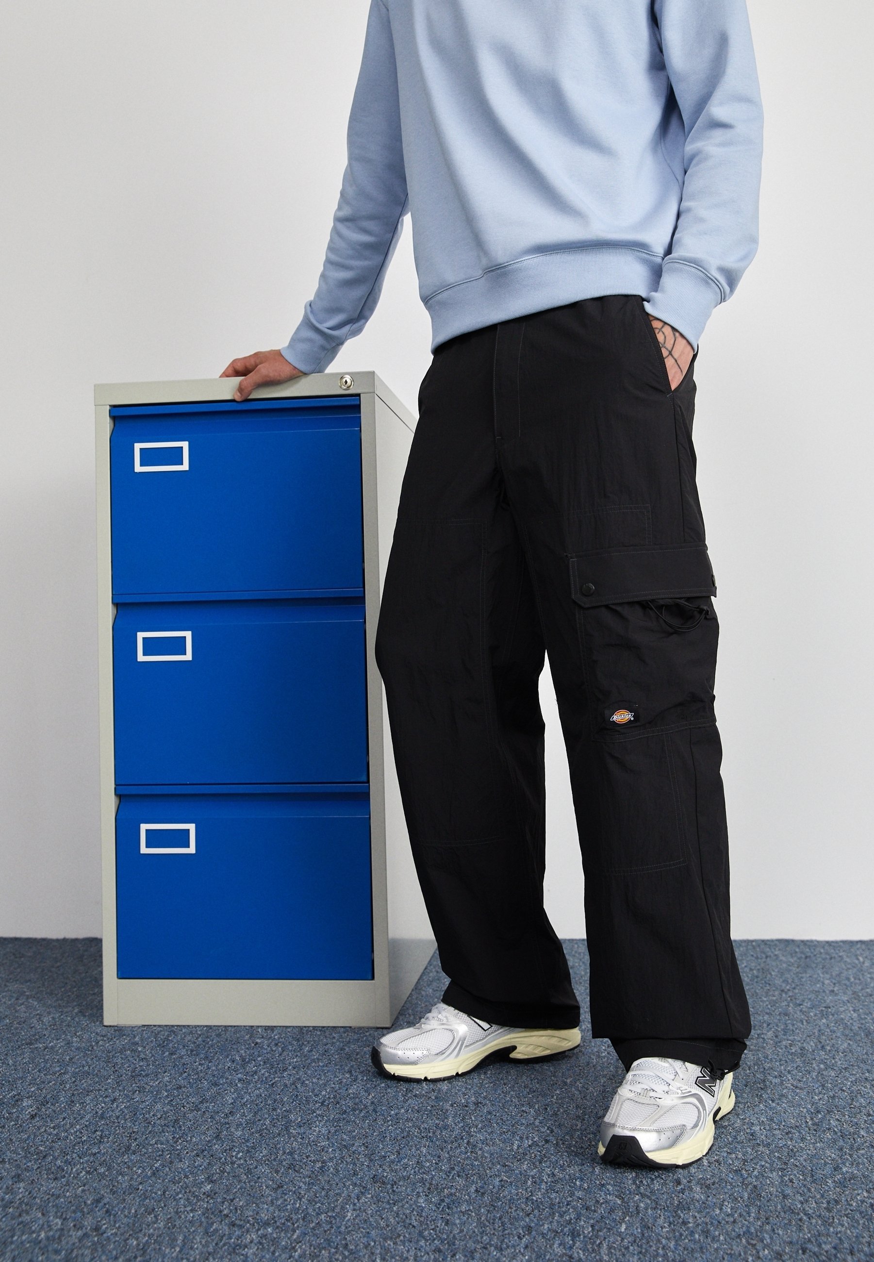 Dickies Cargo püksid - mustad