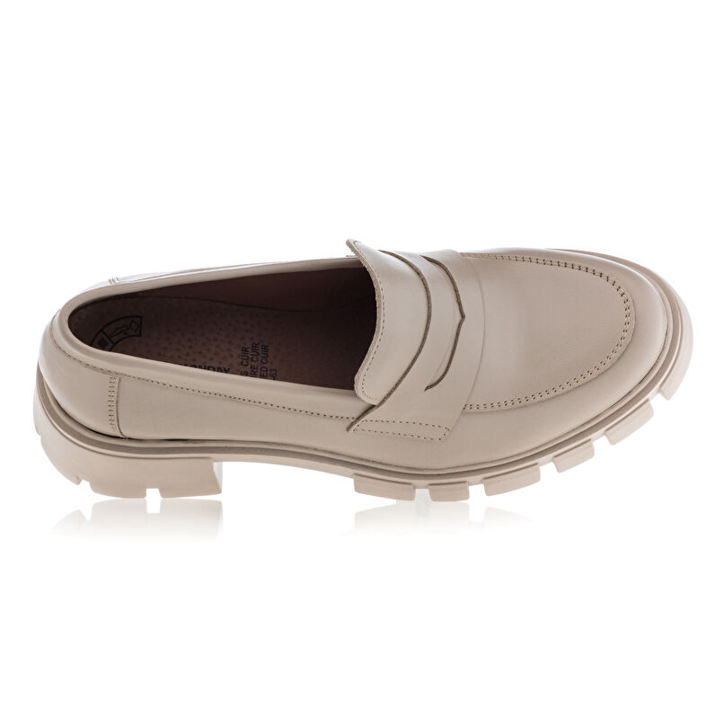 Mocassins / chaussures bateau Femme Beige