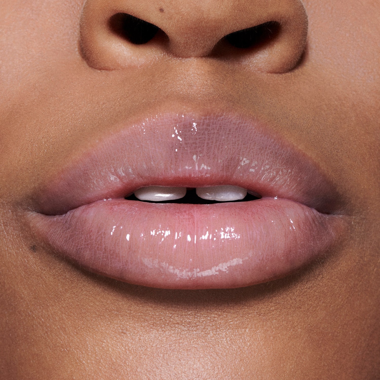 MAC Lipgloss Lipglass Air nelīpošs spīdums - 5 ml
