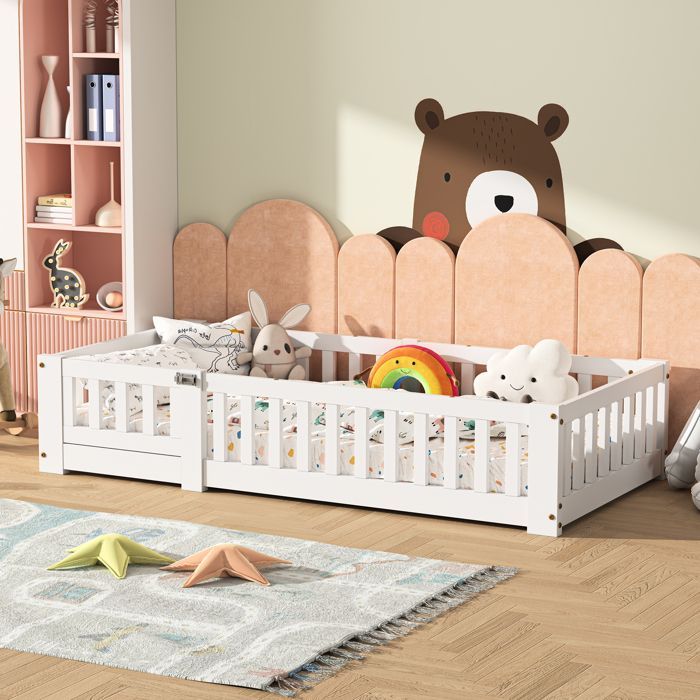 Cama baja de 90x190 cm, LUMINARIX, Cama infantil de 90x190 cm con barandillas de seguridad, base de láminas, Pino macizo, blanco