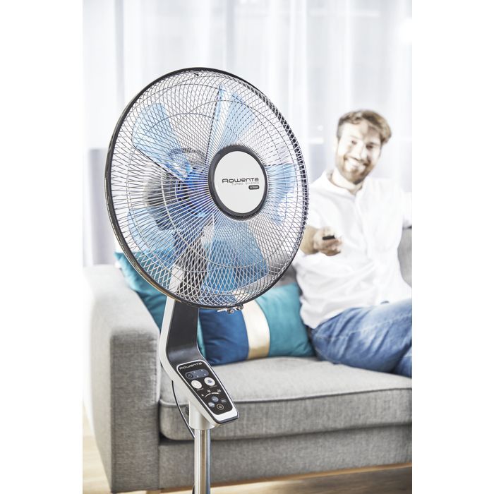 Ventilador de pedestal Rowenta potente y silencioso con control remoto, 5 velocidades y altura ajustable VU5670F2