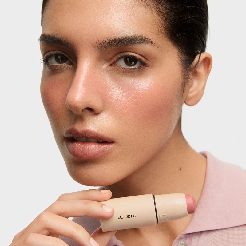 Inglot kremasto rdečilo za lica