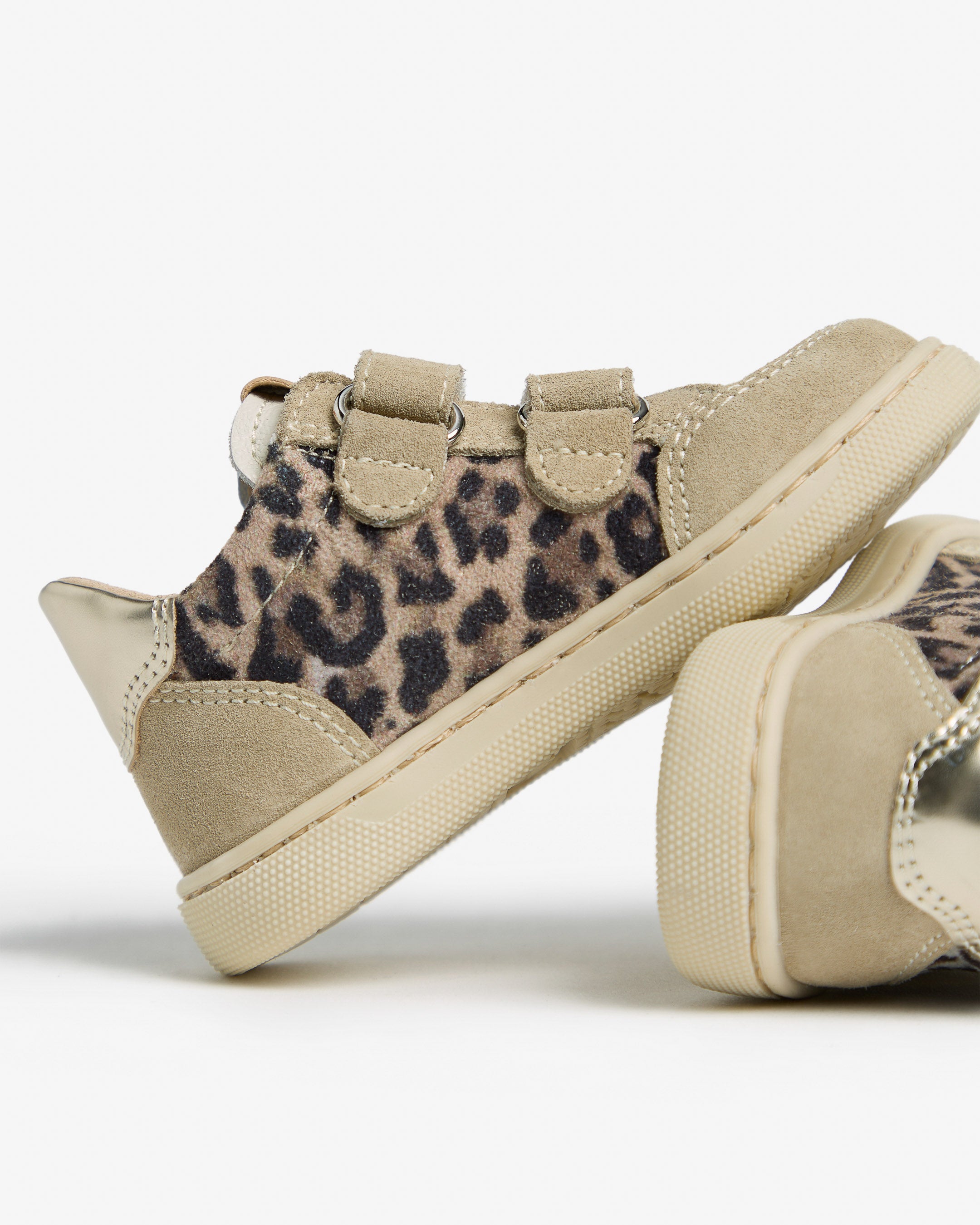  Sneaker für junge Mädchen aus Wildleder, Leder und Funktionsmaterial