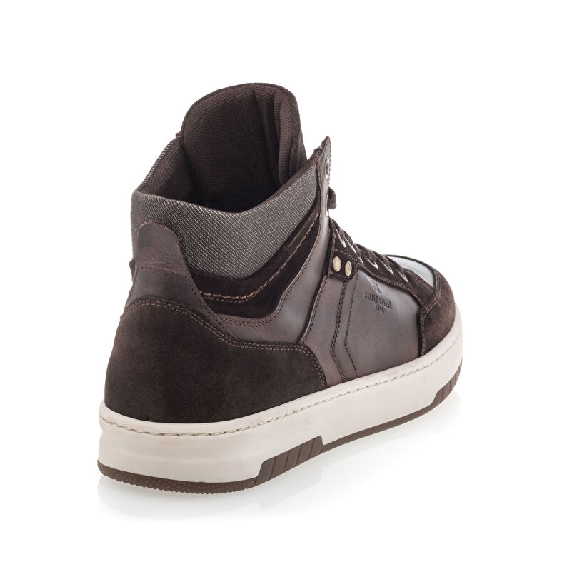 Baskets / Sneakers Herren Braun