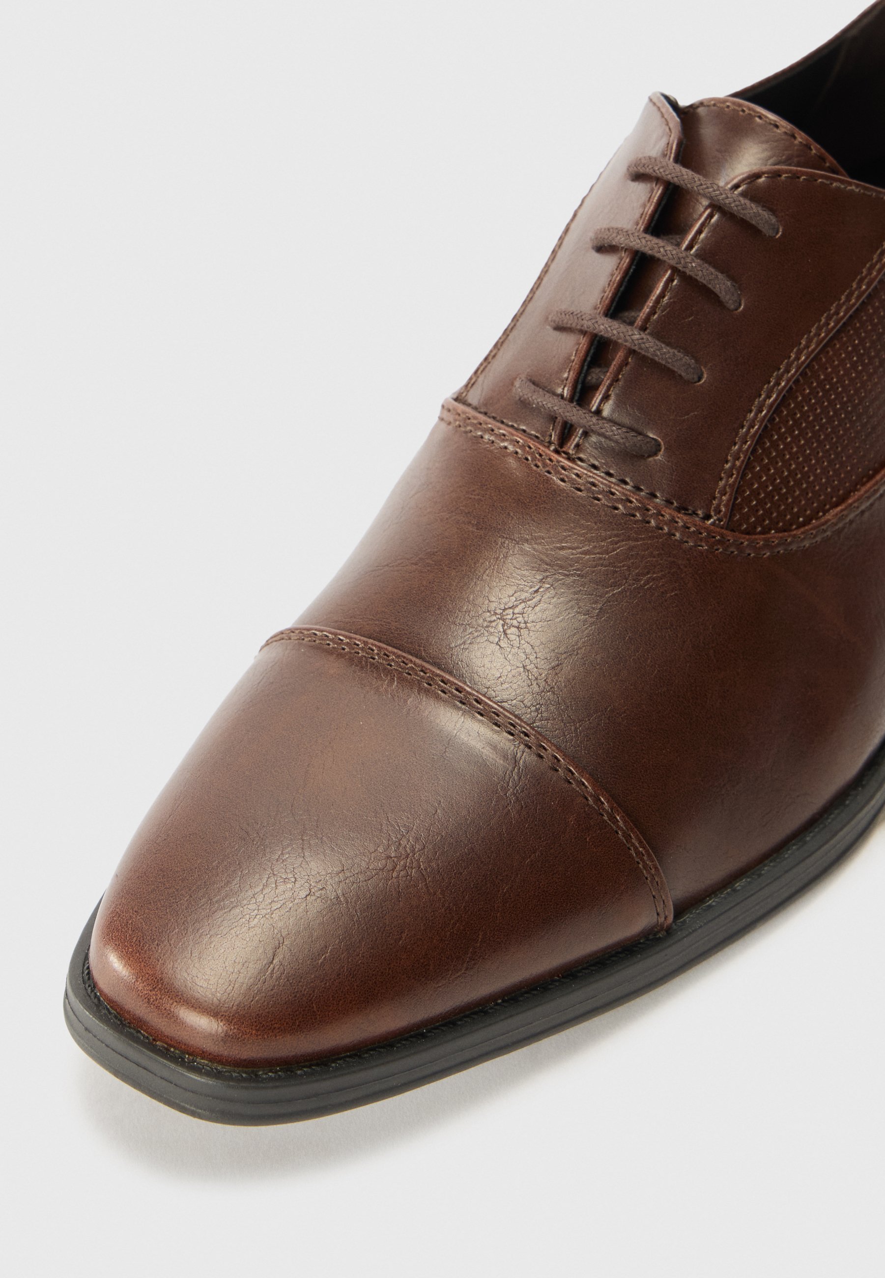 Pier One Smart veterschoenen - bruin
