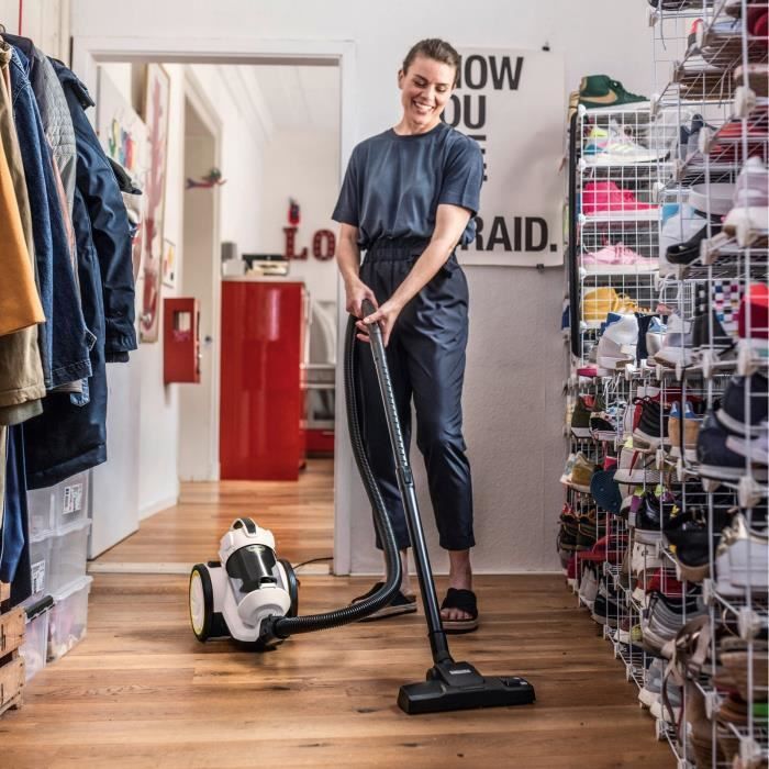 Aspiradora multiciclónica sin bolsa KARCHER VC 3 - 700 W - Filtro HEPA 13 - Funcionamiento silencioso - Manguera de aspiración de 1,5 m