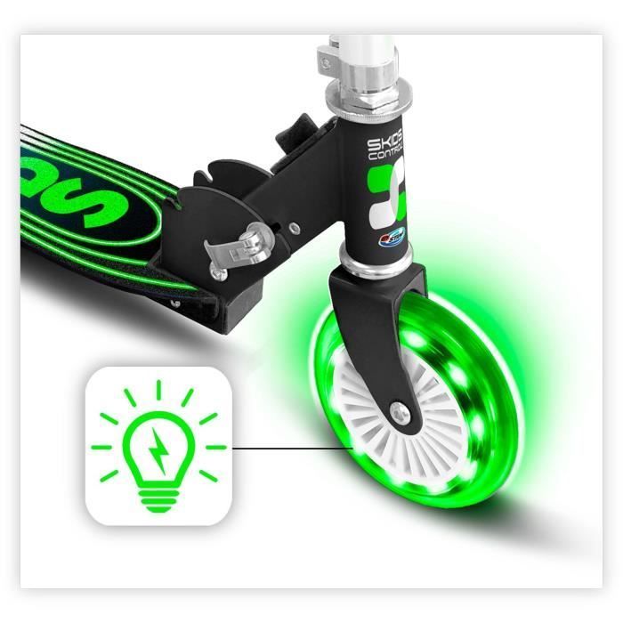 STAMP opvouwbare step met skid control en verlichte wielen