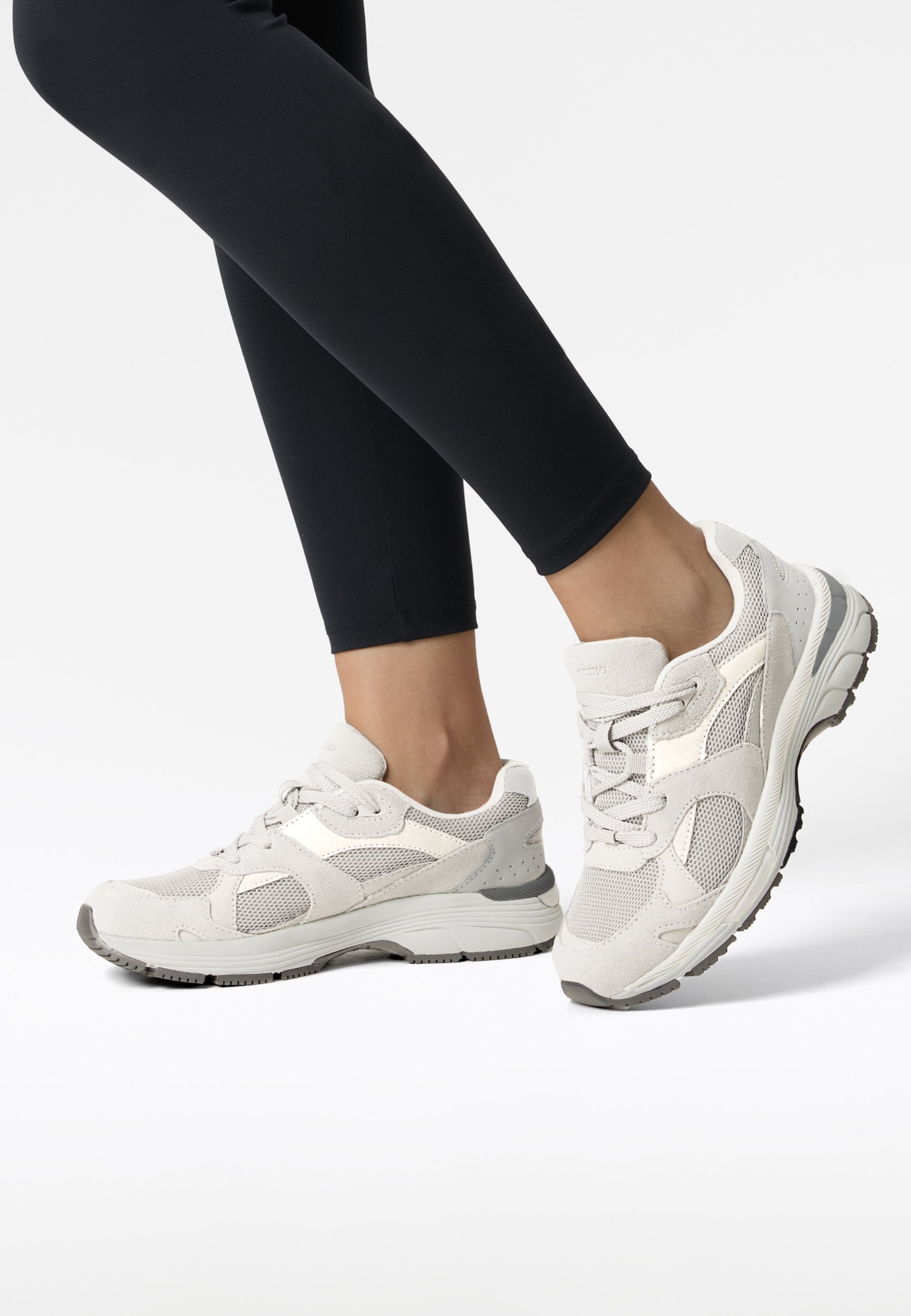 OYSHO RUNNING - Sneakers - beige