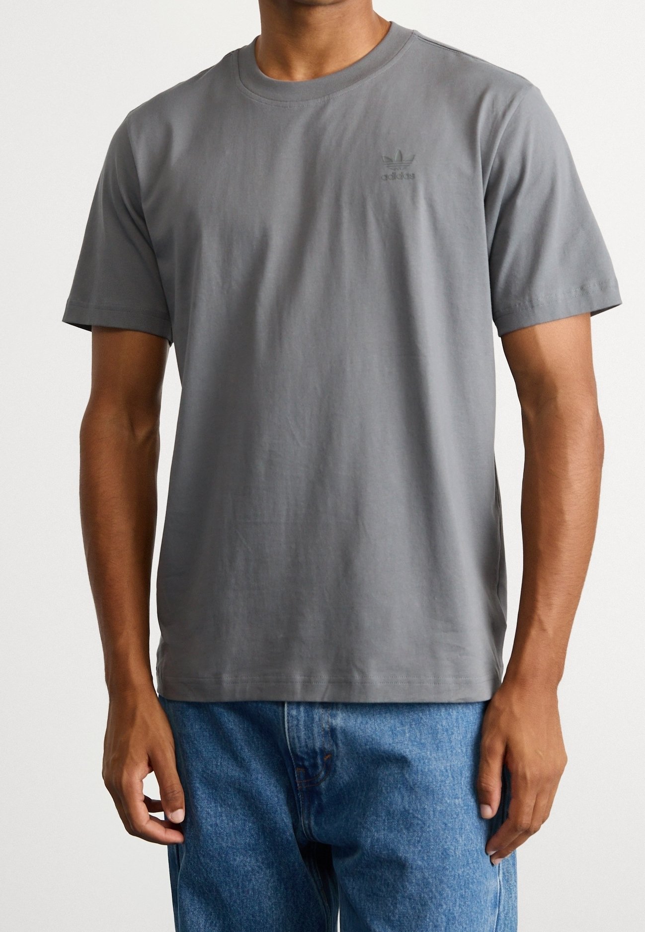 Camiseta adidas Originals Print - cinza