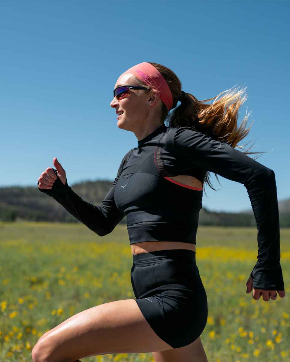 HOKA Race Day Shrug Zwart