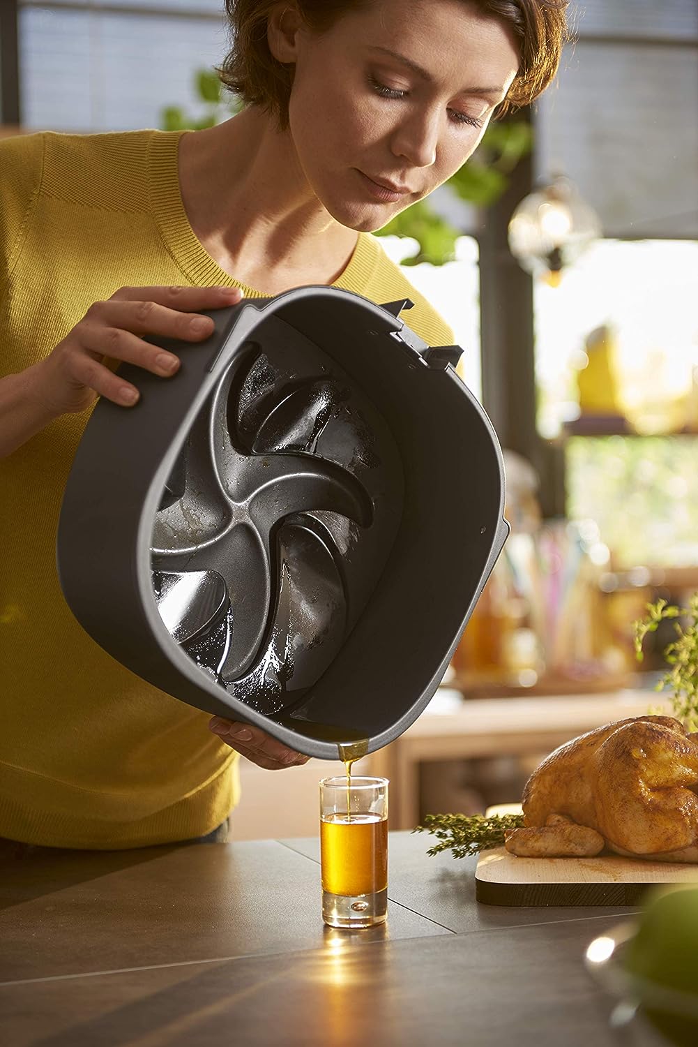 Philips Premium Airfryer XXL rasvanpoistotekniikalla, 3 paunaa / 7 litraa, musta, HD9650/96