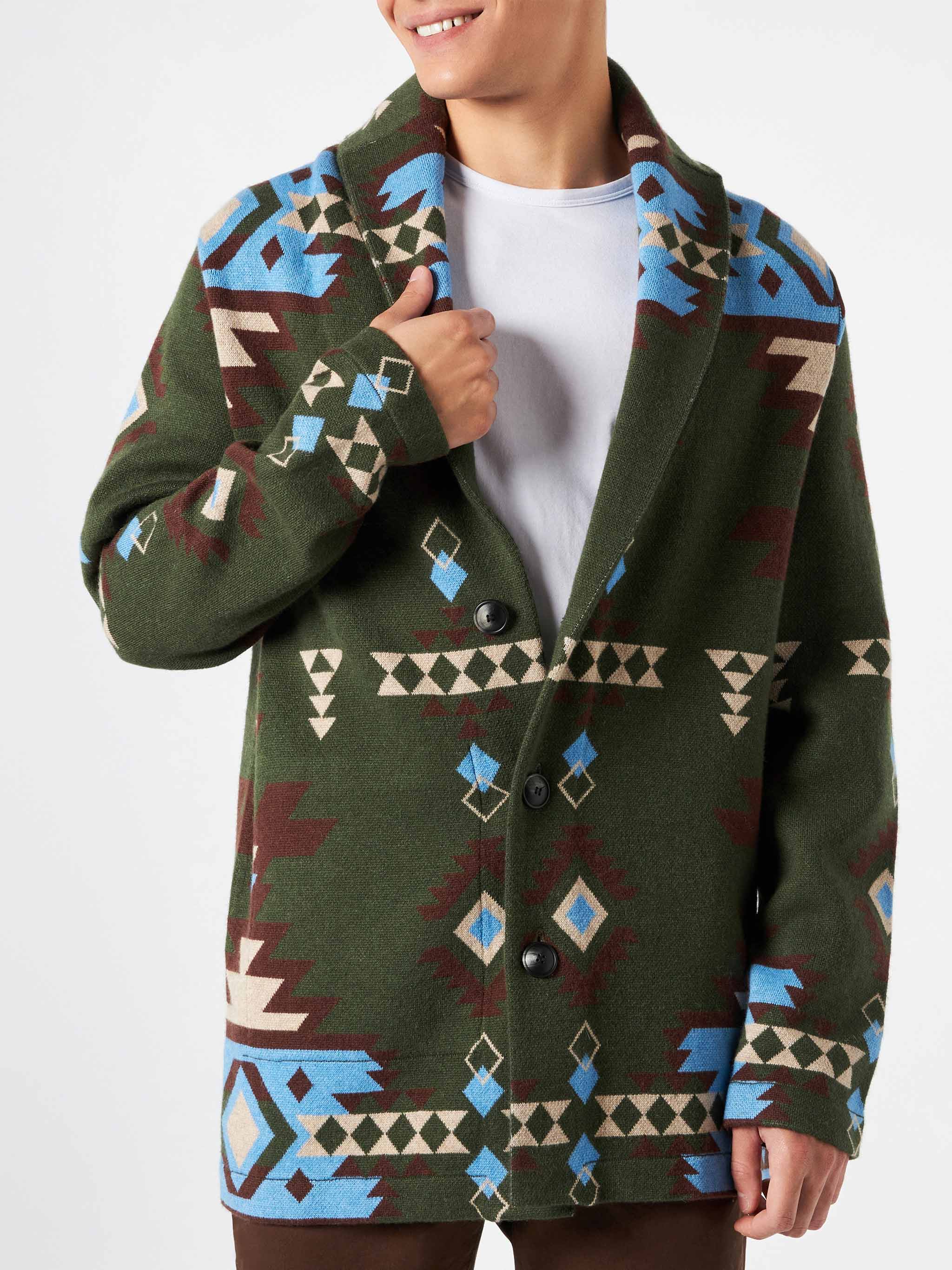Chaqueta de punto para hombre con bordado