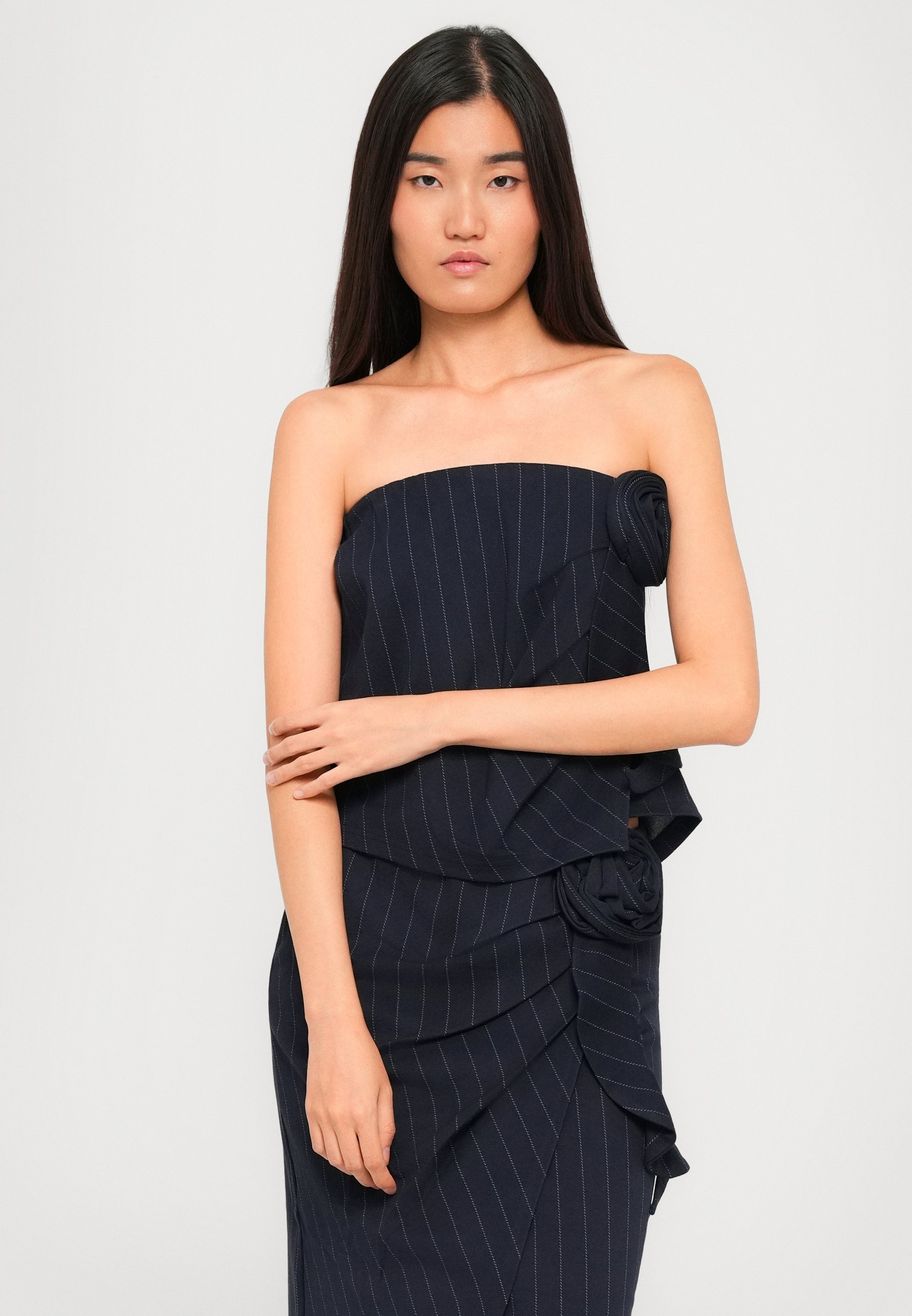 DESIGNERS REMIX ZOE BOOB - Haut - marine/blanc