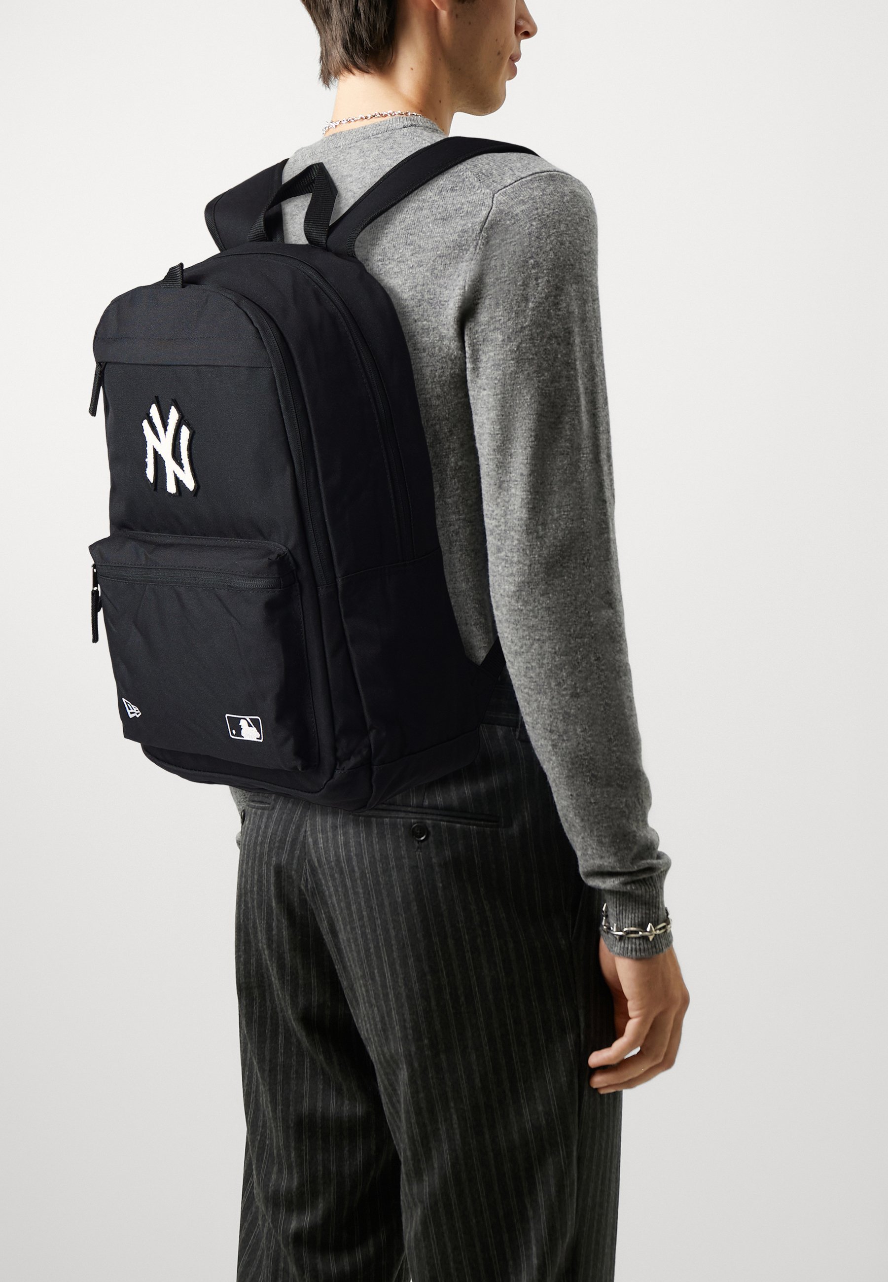 New Era APPLIQUE DELAWARE TAS UNISEX - Rugzak - zwart