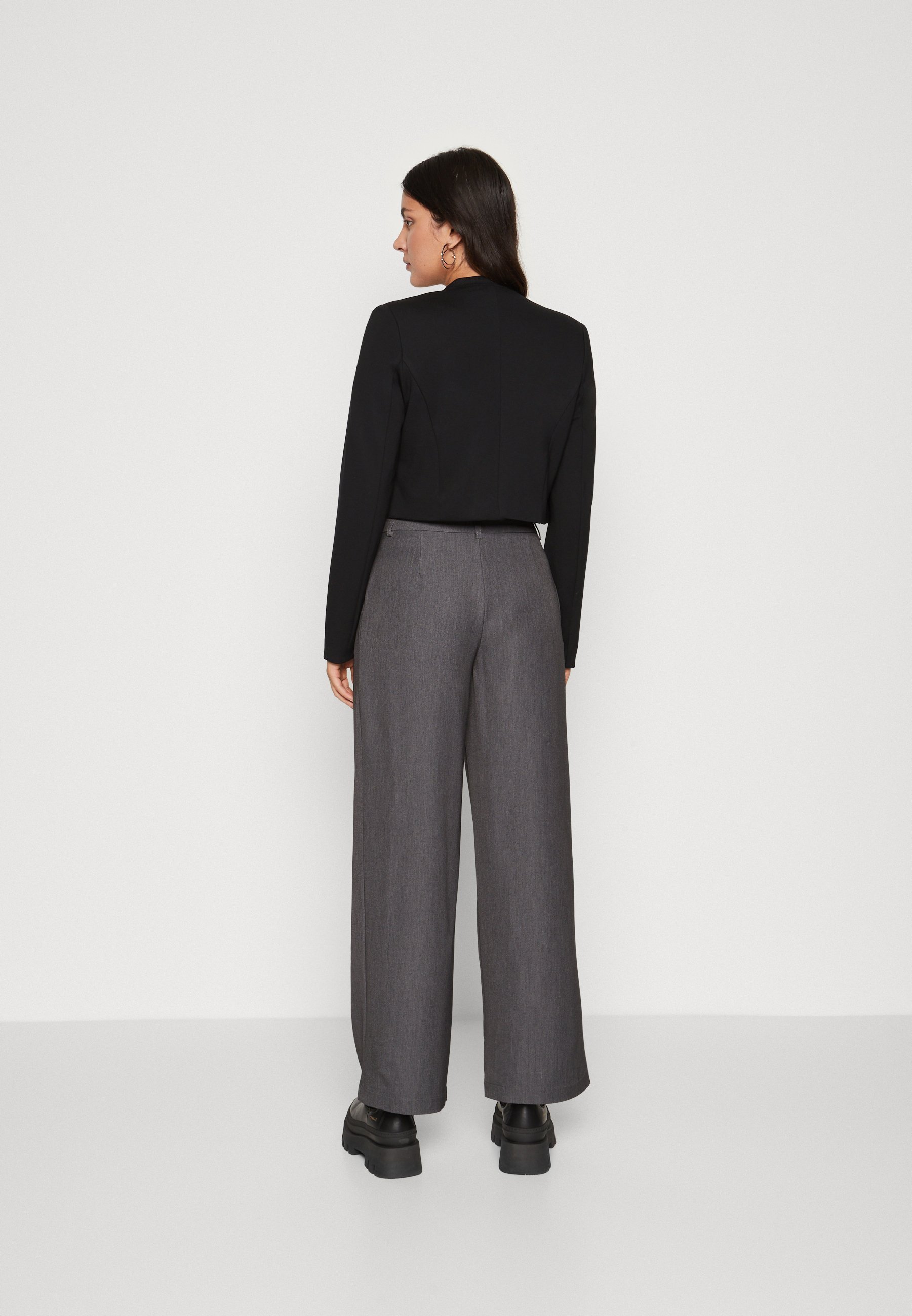 ALLEEN ONLPOPTRASH LIFE BOLERO - Blazer - zwart