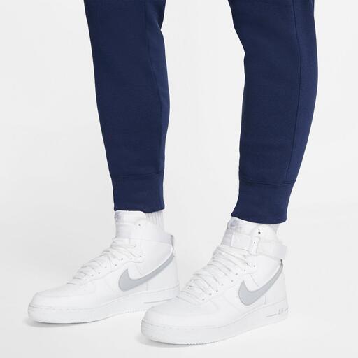  Nike Club