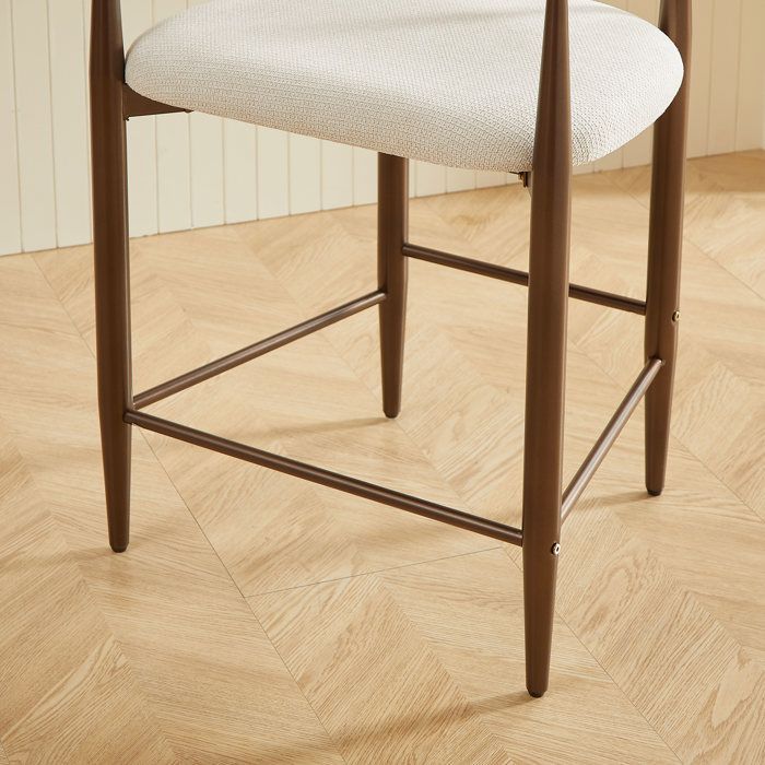 HOMVRA Juego de 2 sillas de comedor con reposabrazos dorados, estructura metálica, tapicería de tela, color beige.