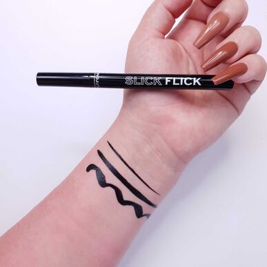 Relove Eyeliner Pen Slick Flick musta 0.7g 0.7g