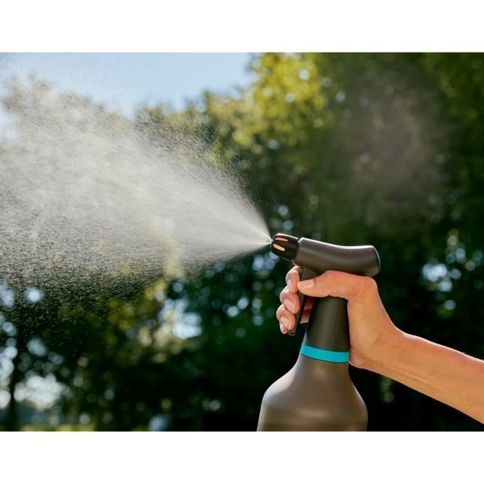 Pulverizador de gatilho GARDENA – Capacidade de 0,75 L – Uso em 360° – Formato ergonômico – Indicador de nível integrado –