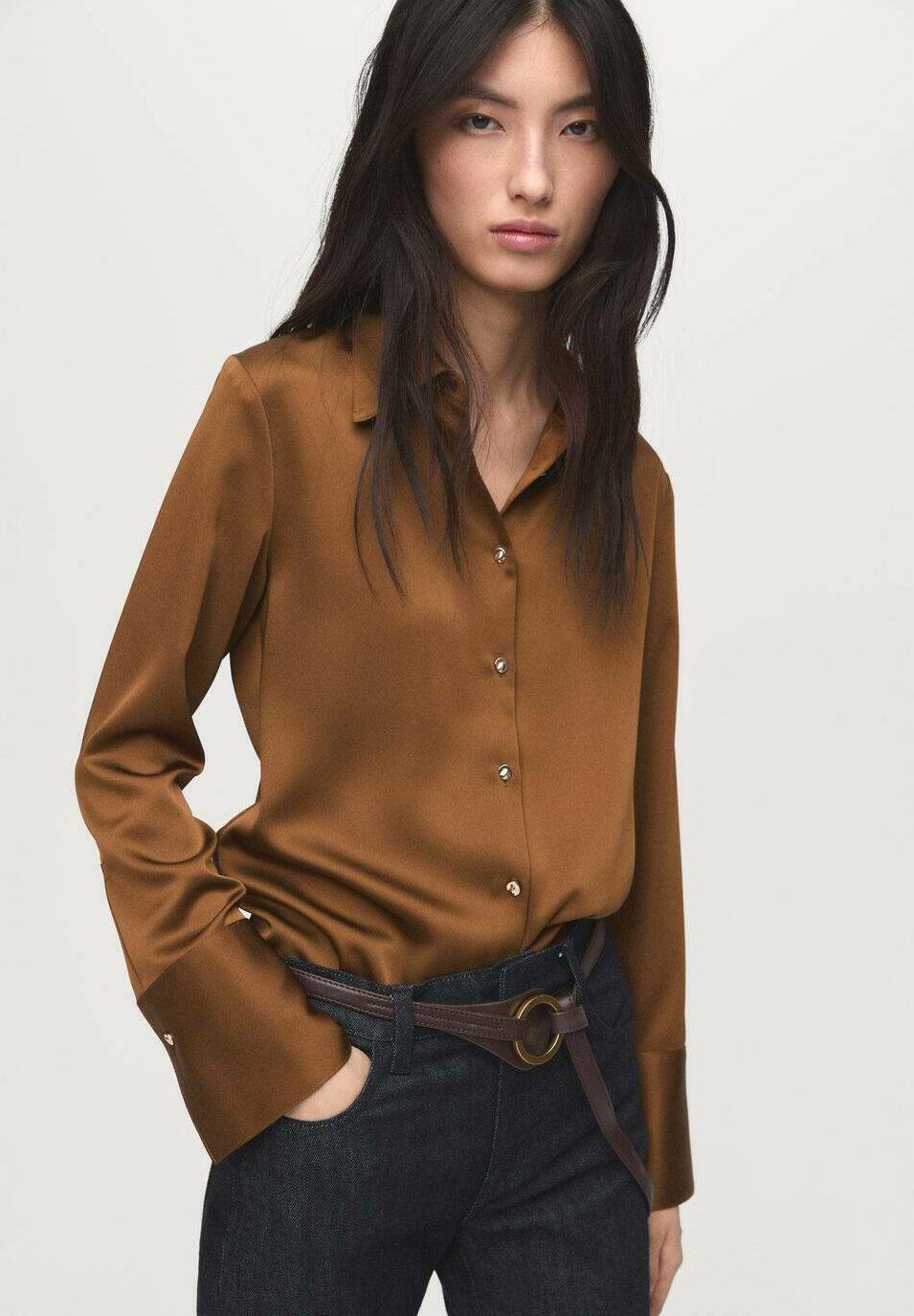 Mango blouse met knoopsluiting - mosterdgeel