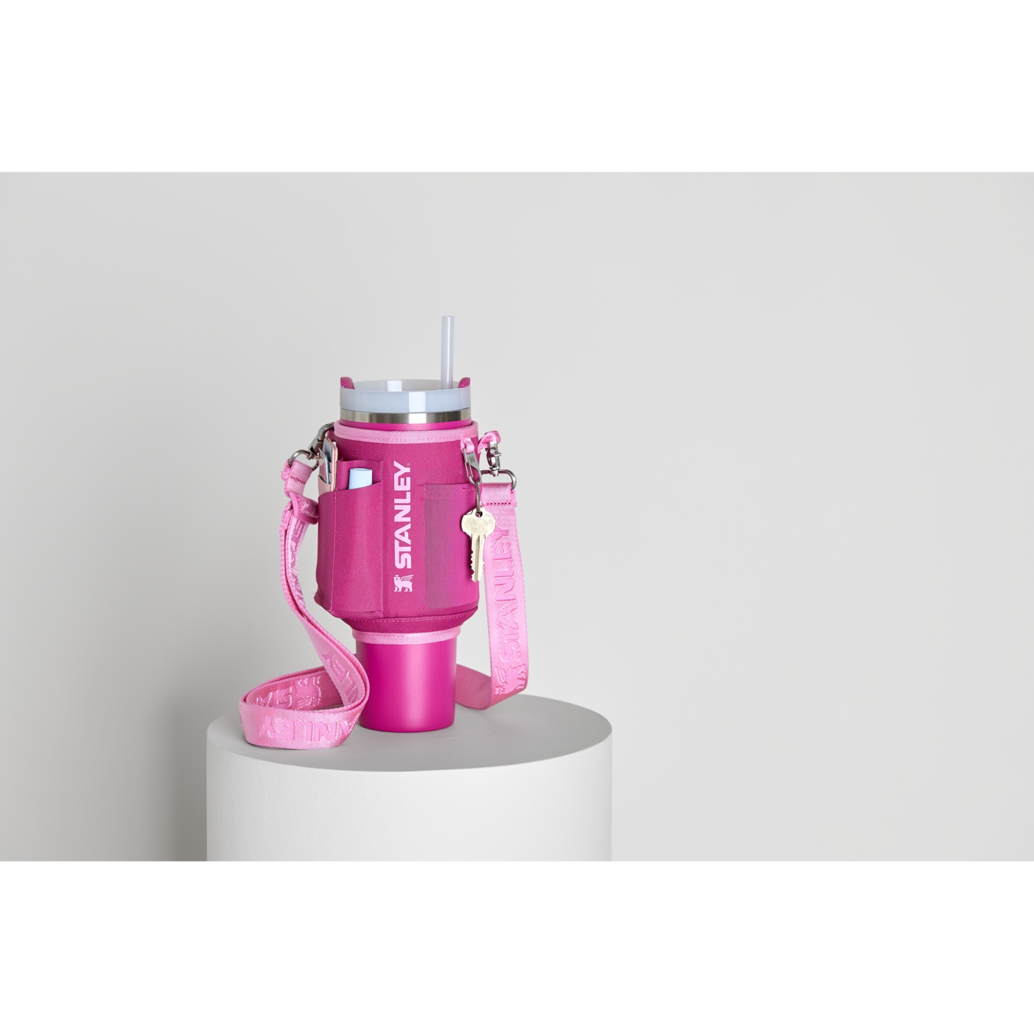 Stanley ūdens pudeles turētājs/plecu siksna | 1,18 l – THE QUENCHER H2.0 FLOWSTATE™ GLĀZE – 1 gab.