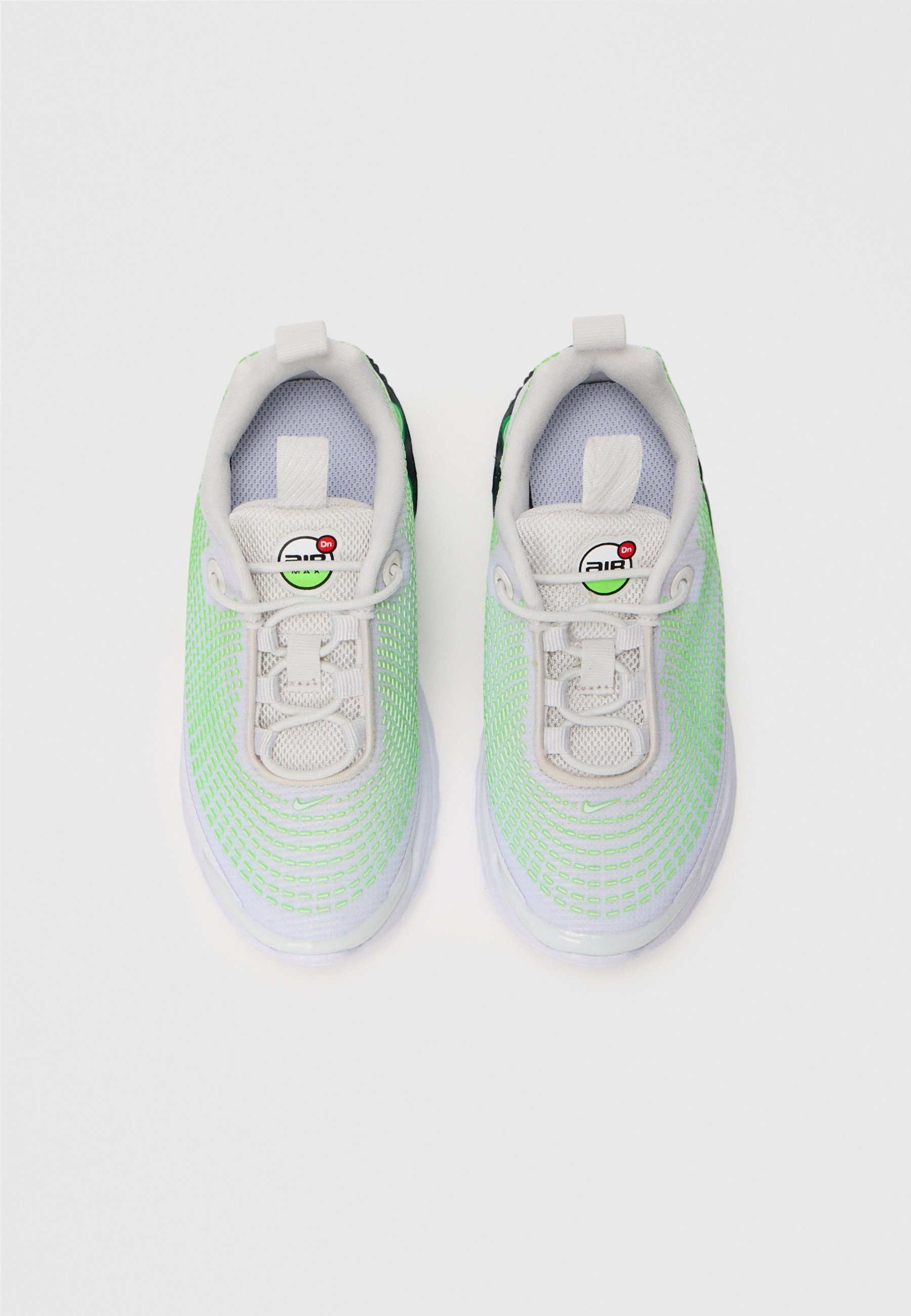 Nike Sportswear AIR MAX DN UNISEX - Sneakers - platinakleurig/zeewier/groen/wit
