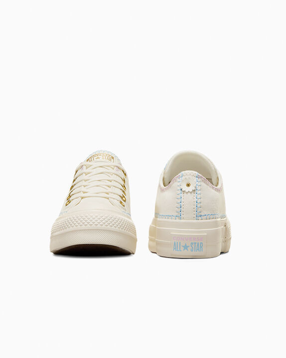 Chuck Taylor All Star Lift Platform Crafted Stitching
