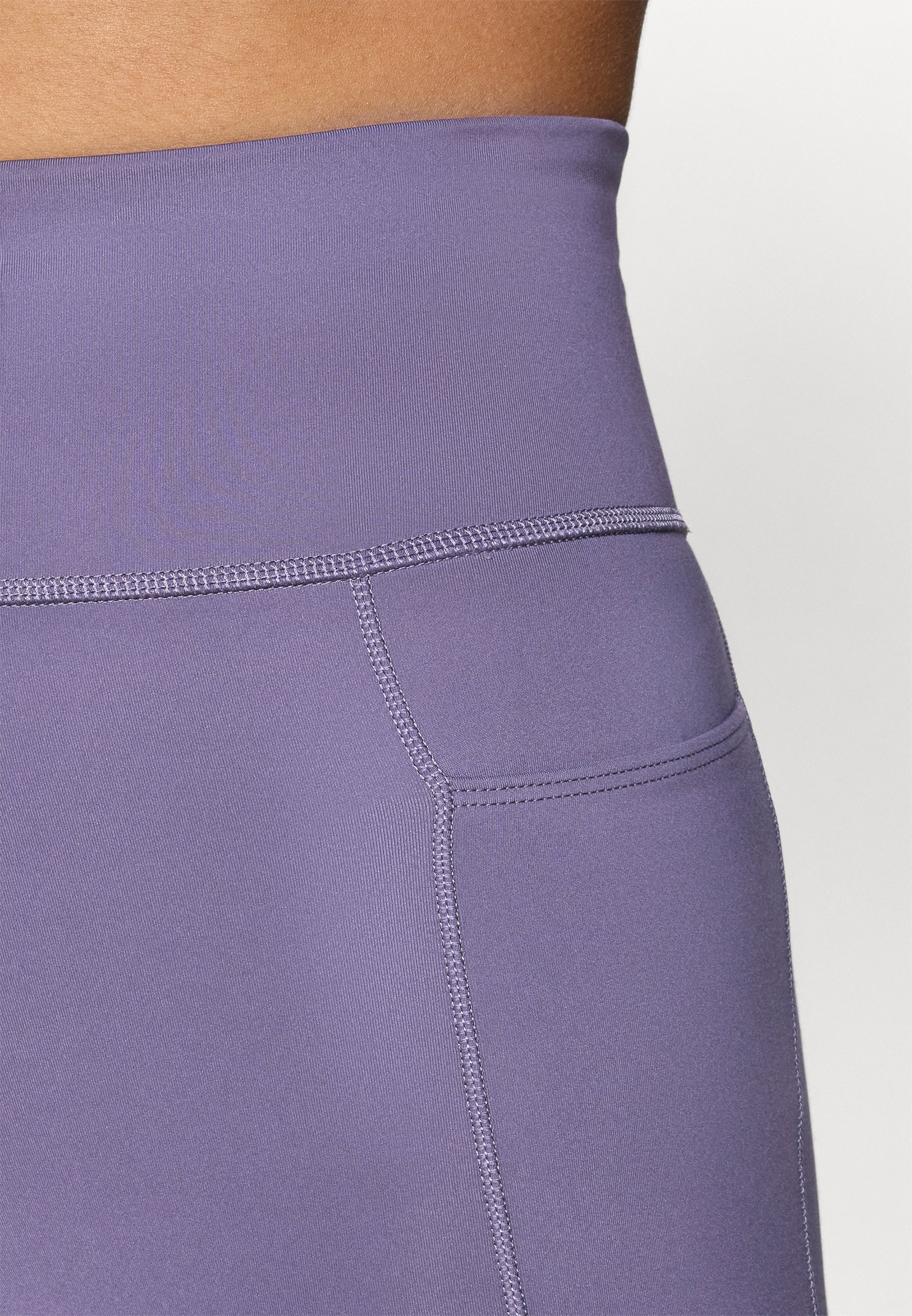 adidas Performance Leggings – gebraucht, violett