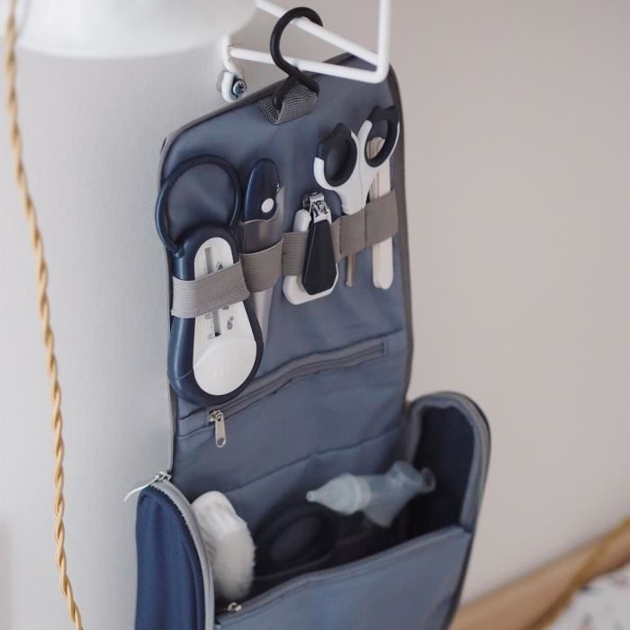 BÉABA - Kit per l'igiene del bambino - 9 accessori - Vaschetta e termometro digitale - Anello da dentizione - Massaggiatore per gengive - Blu notte