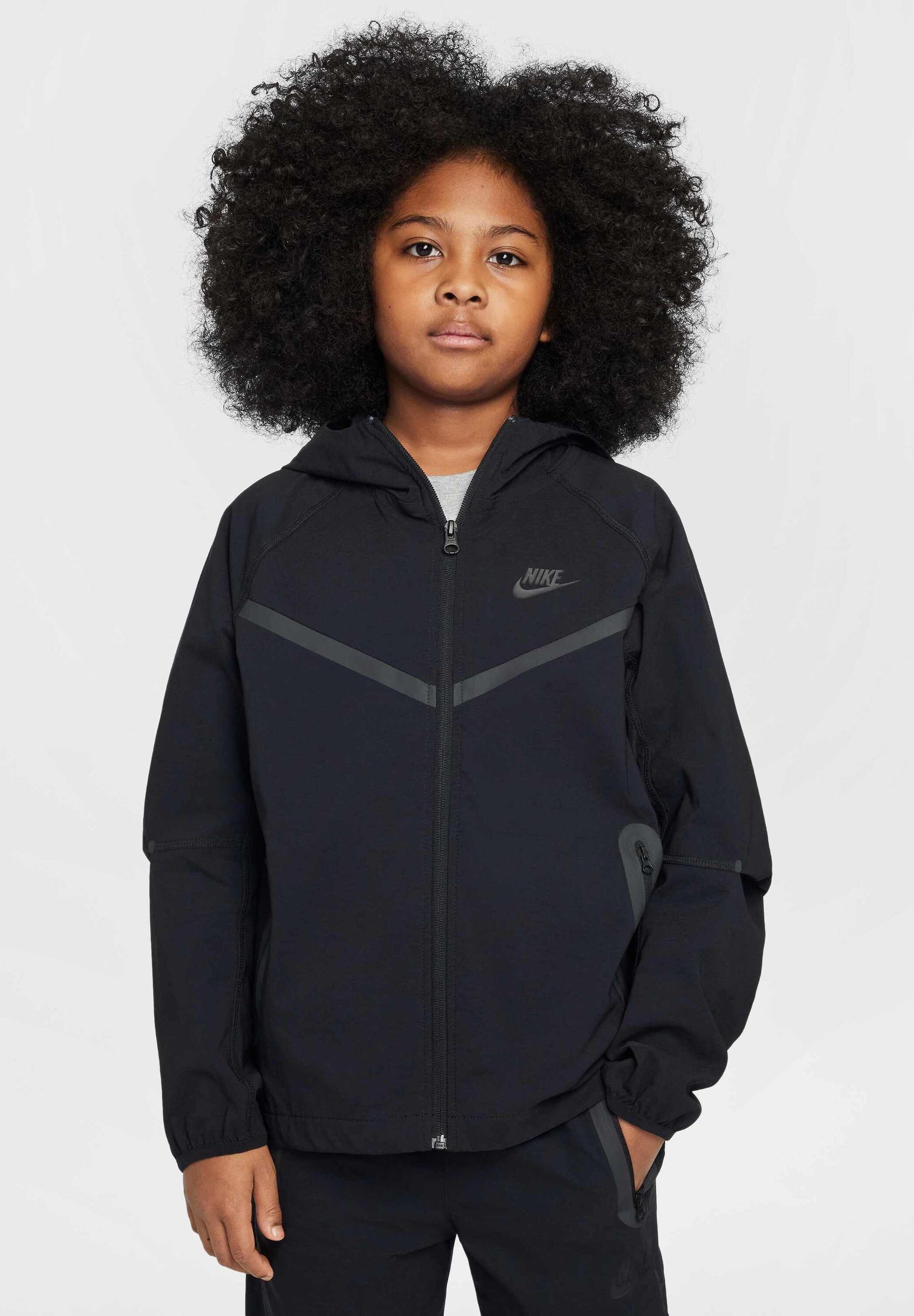 Jaqueta Nike Sportswear TECH - Jaqueta leve - preta