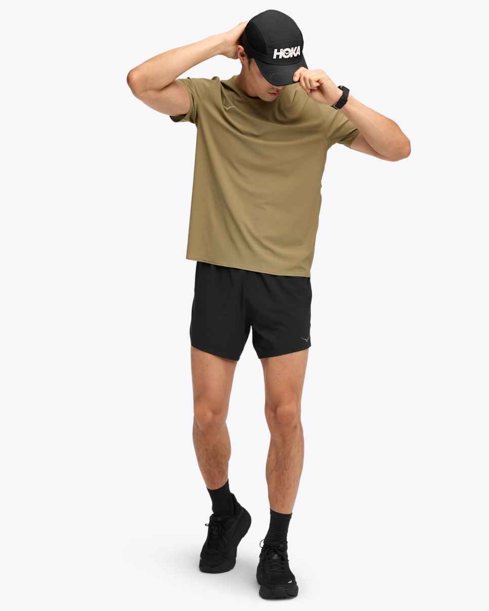 HOKA Glide 5-tommers short avec sous-vêtements Noir