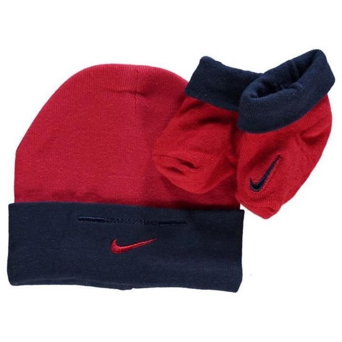 Conjunto de ropa para bebé Nike: gorro y patucos, azul marino y rojo.