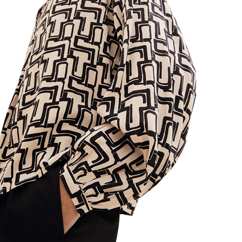 Beige bluse for kvinner