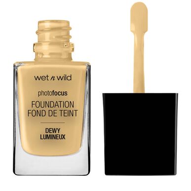 Wet n Wild Base Photo Focus Dewy -puuterivoide 28 ml