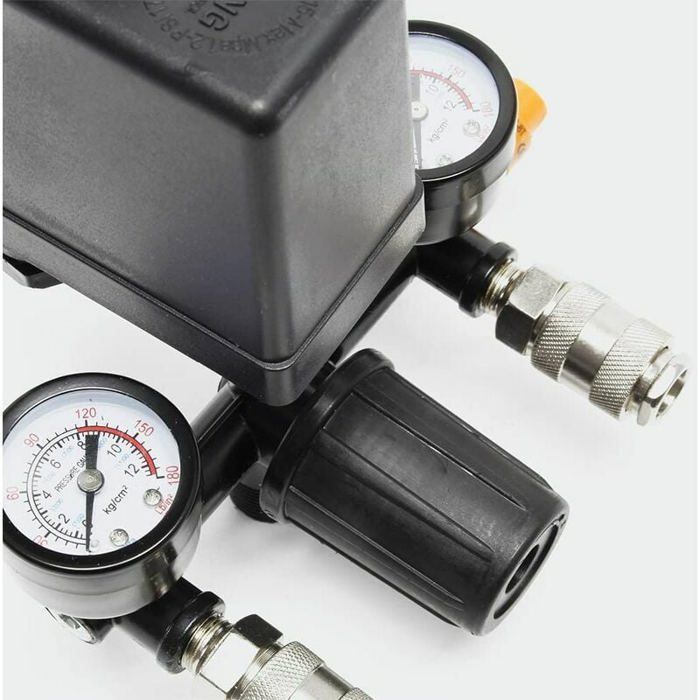 Pressure regulator with pressure switch for compressor. Pressure switch with 2 displays.
