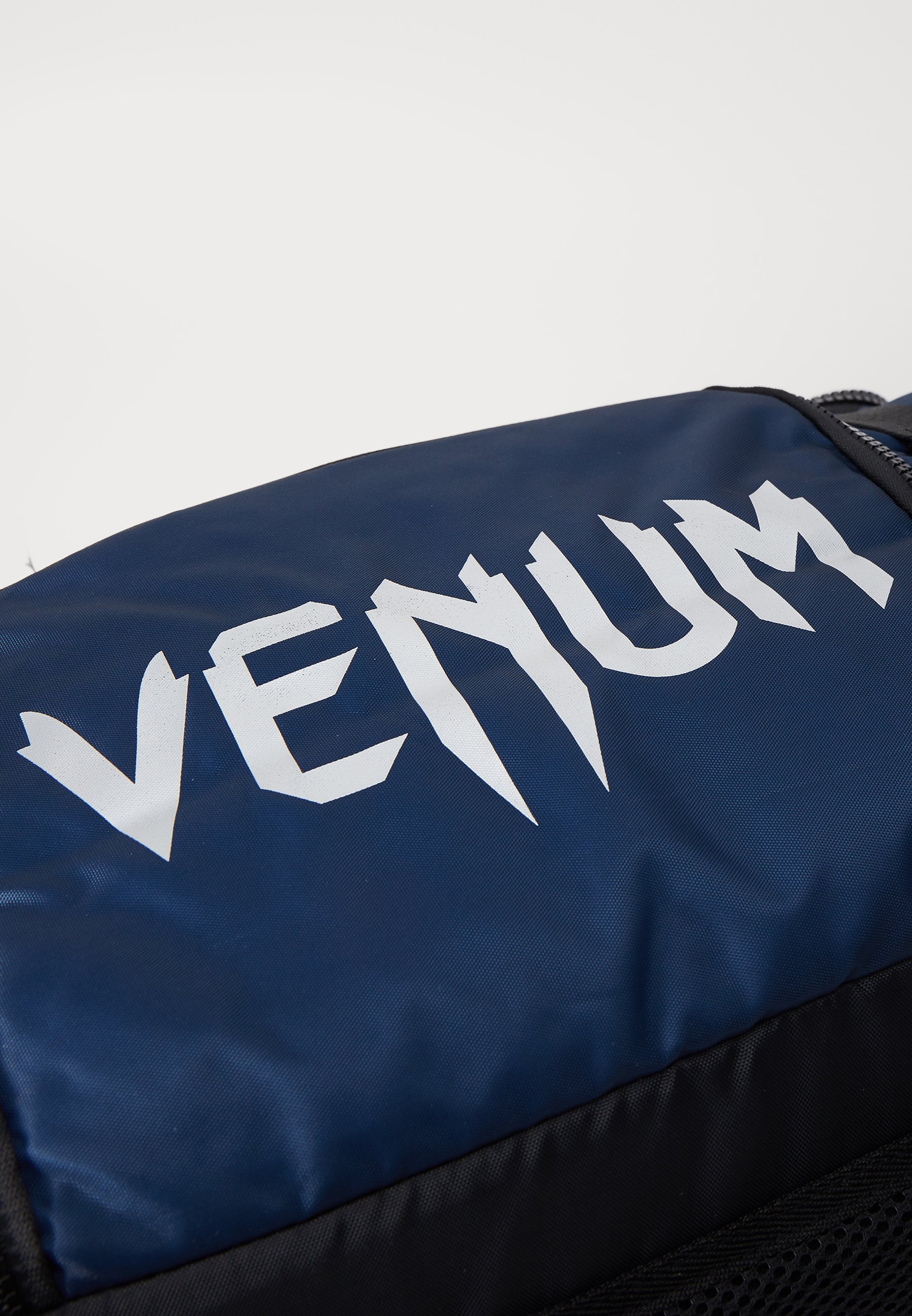 Sac de sport unisexe Venum UFC BY FIGHT WEEK 4.0 - bleu