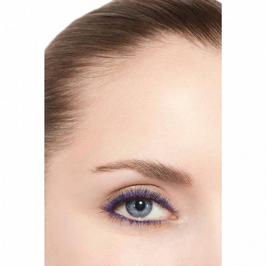 CHANEL akių šešėliai OMBRE ESSENTIELLE - 2,2 g
