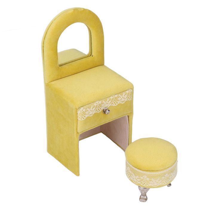 Chaise de maison de poupée - Noname - Mini chaise - Flanelle douce - Couleur crème et jaune - Livrée montée