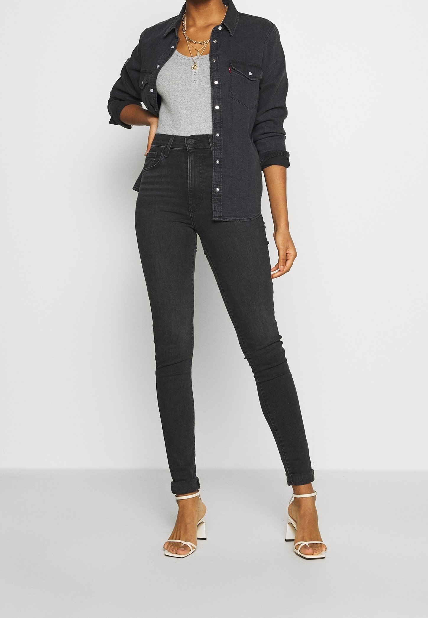 Džíny Levi's® Skinny Fit - šedý denim