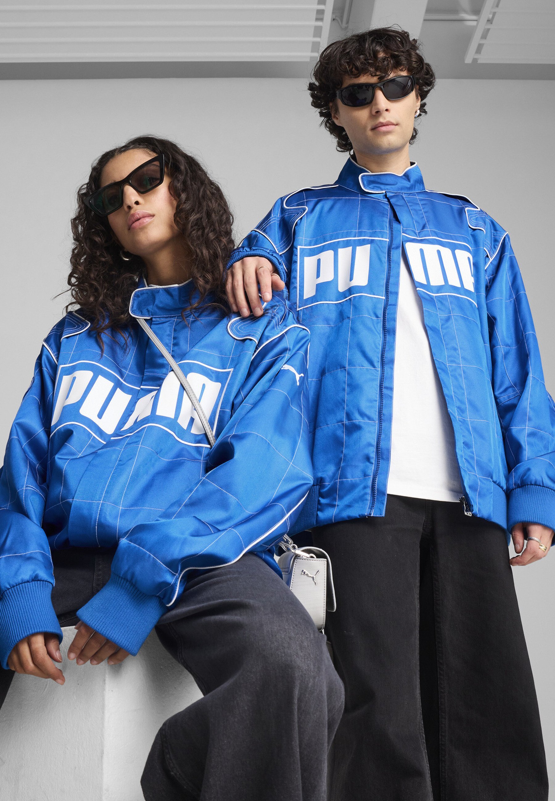 Puma ARCHIVE SEASONAL RELAXED RACER JACKET UNISEX - Bomber-jakk - tumesinine