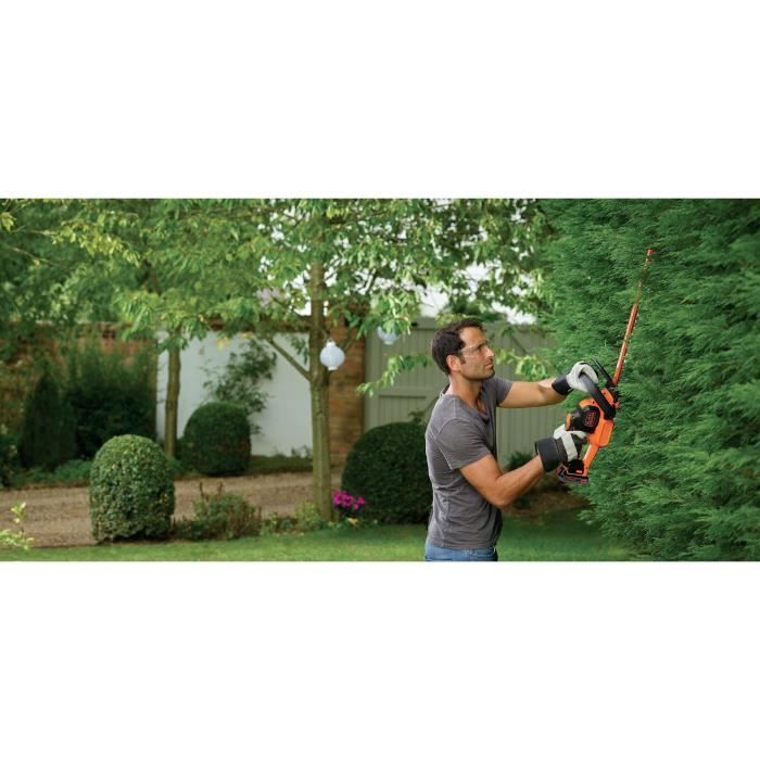 Cordless electric hedge trimmer - BLACK&DECKER - GTC18452PCB-XJ - 18V - 45cm blade - Battery not included