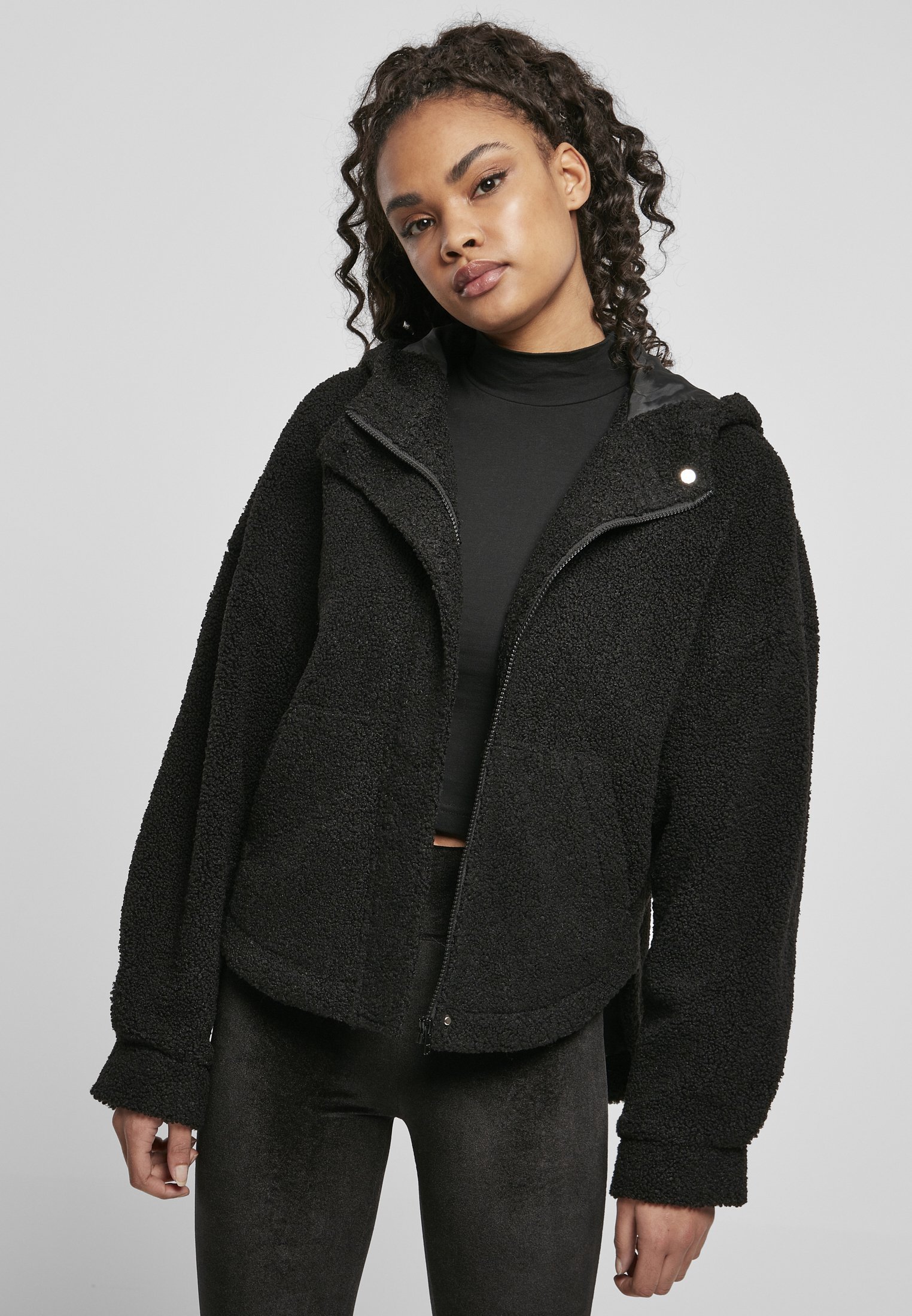 Urban Classics dames korte sherpa jas - Outdoor jas - zwart